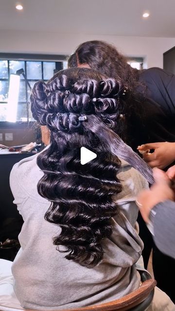 300K views · 17K likes | Bridal hairstylist in London on Instagram: "Beautiful half-up Hollywood wave style I did the other day. I bet this hairstyle is going to be very popular with future brides #hairstyling #bridalhairclass #bridalhairstyling #weddinghairstyles #hollywoodhairstyles #holywoodwaves #londonbridalhairstylist #bridaltraining #weddinghairstying #bridalhairclassusa #ukweddingplanners bridalhairstylist #hairstylingtutorial #ukinfluencer #ukweddingplanner #ukweddingdresses #halfupdo" Wand Curls Hairstyles, Half Up Half Down Hollywood Waves, Bridal Hair Styles For Black Women, Wedding Hair Styles Black Women, Hollywood Waves Half Up Half Down, Loose Wave Hairstyles, Bridal Hairstyles Half Up Half Down, Bridal Hairstyles For Black Women, Hollywood Waves Hairstyle