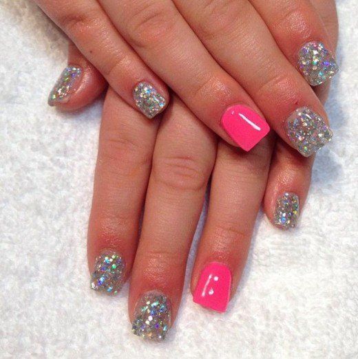 1 Color Nails, 2000s Nails, Sparkle Sticker, Sticker Nails, Holiday Nail Designs, Holiday Nail, Nails Easy, Sport Bras, Short Nails Art