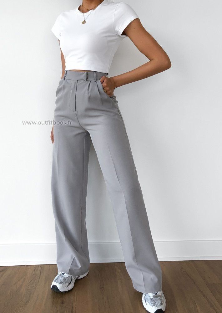 Outfits Pantalon Gris, Stylish Work Outfits, Causual Outfits, Pantalon Large, Looks Chic, Grey Pants, Basic Outfits, Edgy Outfits, Business Casual Outfits