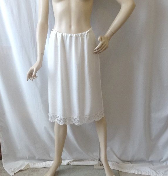 1960s Vintage Half Slip in White with 2.5 Inch Lace Trim and Side Zipper, Size 30, Vintage Lingerie, 26 Inches Long, Vintage Clothing, Nylon by VictorianWardrobe on Etsy Stretch Lace Trim Slip For Daywear, Mid Century Clothing, Lingerie Vintage, Century Clothing, Half Slip, Vintage Lingerie, 1960s Vintage, Petticoat, Vintage Clothing