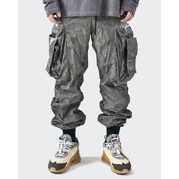 Techwear Parachute Pants With Multiple Pockets For Outdoor, Techwear Pants With Pockets For Outdoor Activities, Techwear Parachute Pants For Outdoor With Pockets, Outdoor Baggy Cargo Jeans, Baggy Cargo Jeans With Cargo Pockets For Outdoor, Techwear Parachute Pants With Functional Pockets For Outdoor Activities, Techwear Parachute Pants With Side Pockets For Outdoor, Outdoor Techwear Parachute Pants With Side Pockets, Techwear Cargo Pants With Pockets For Outdoor Activities