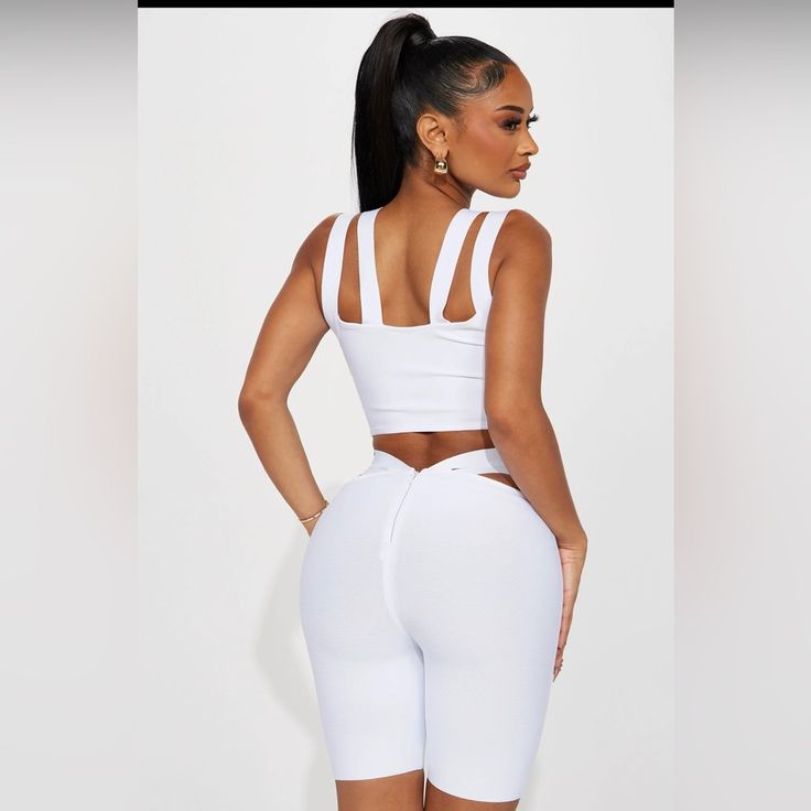 Nwt Its Runs Small !!!! Fits Like An Xs Please Be Aware, I Will Not Accept A Return Based On The Fit. #Zara Bandage #Shein Bandage #H&M #Hms White Bandage Top For Spring, Chic White Crop Top For Workout, Chic White Workout Crop Top, Stretch Cropped Bandage Tops, Trendy Fitted Bandage Crop Top, Elegant White Bandage Top, Chic White Bandage Crop Top, Chic White Strappy Crop Top, White Fitted Strappy Crop Top