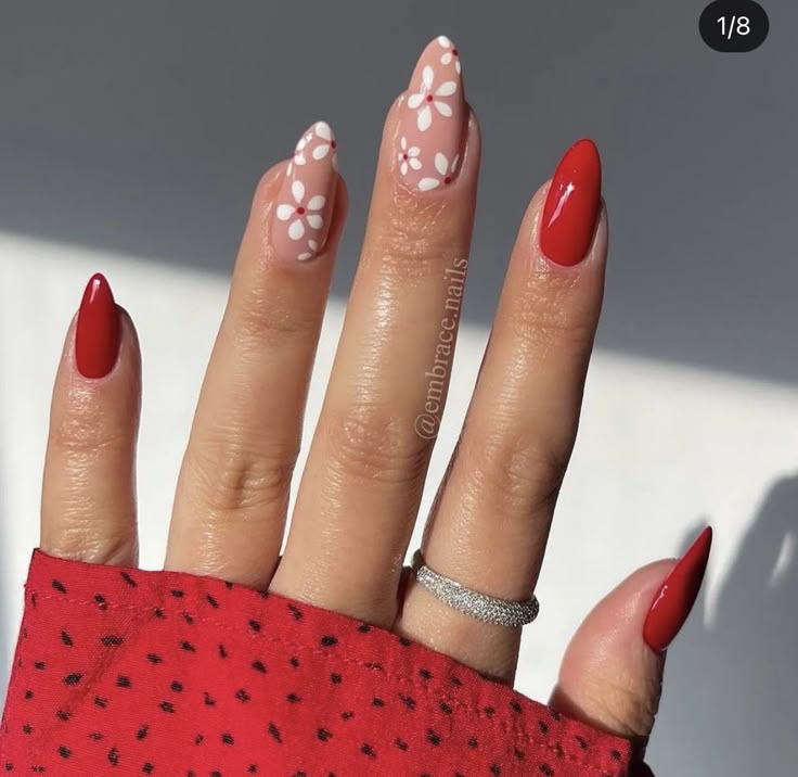 Red Summer Nails, Red And White Nails, Red Acrylic Nails, Simple Nail Art Designs, Red Nail, Manicure Y Pedicure, Top 40, Nail Designs Spring, Nail Designs Summer