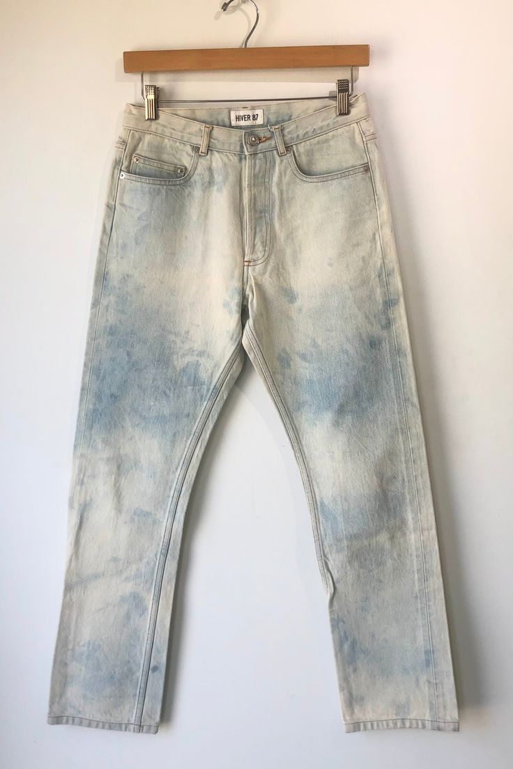 A.P.C. Hiver 87 Light Wash Jeans. Light acid wash tapered jeans with button fly closure. 100% Cotton, machine wash cold. Marked as size 28. Approx. Measurements Waist: 14" Front Rise: 10" Inseam: 30" Light Wash Pre-washed Cotton Jeans, Cotton Jeans With Button Closure In Washed Blue, Pre-washed Straight Leg Denim Blue Jeans, Pre-washed Cotton Jeans In Washed Blue, Everyday Distressed Washed Blue Jeans, Everyday Washed Blue Distressed Jeans, White Washed Straight Leg Jeans, Washed Blue Rigid Denim Jeans With Button Closure, Fitted Faded Pre-washed Jeans