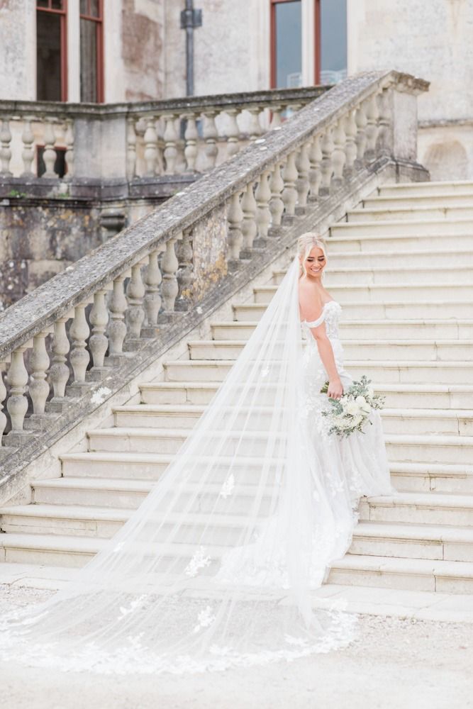 Bride on the steps of Lulworth Castle Lulworth Castle Wedding, Lulworth Castle, Bridal Preparation, Castle Wedding, Bridal Inspiration, Photo Inspo, Wedding Photo, Instagram Feed, Wedding Photos