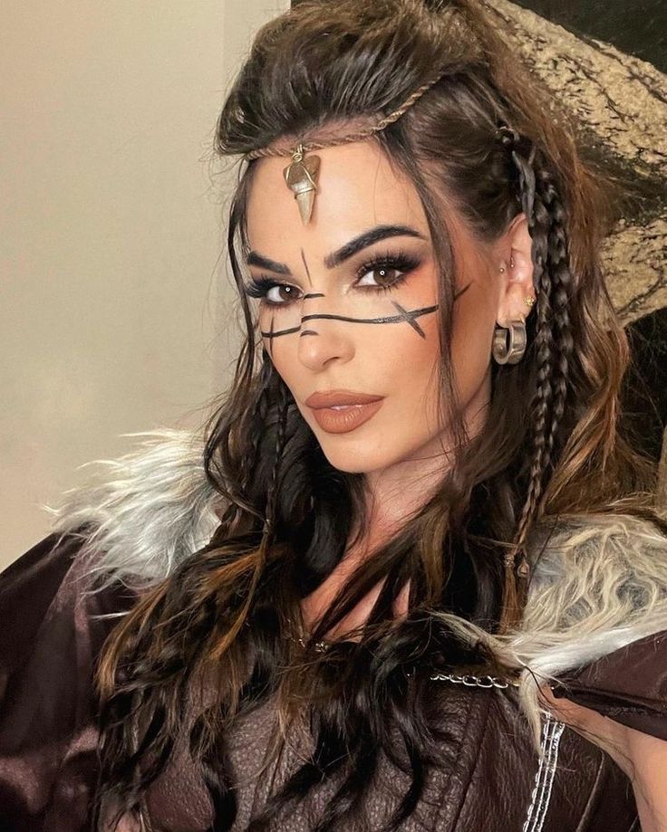 Women Viking Outfits, Viking Inspired Makeup, Renn Faire Hair, Viking Women Makeup, Viking Costume Women, Viking Warrior Makeup, Apocalyptic Makeup, Viking Outfit Woman, Vikings Hairstyles