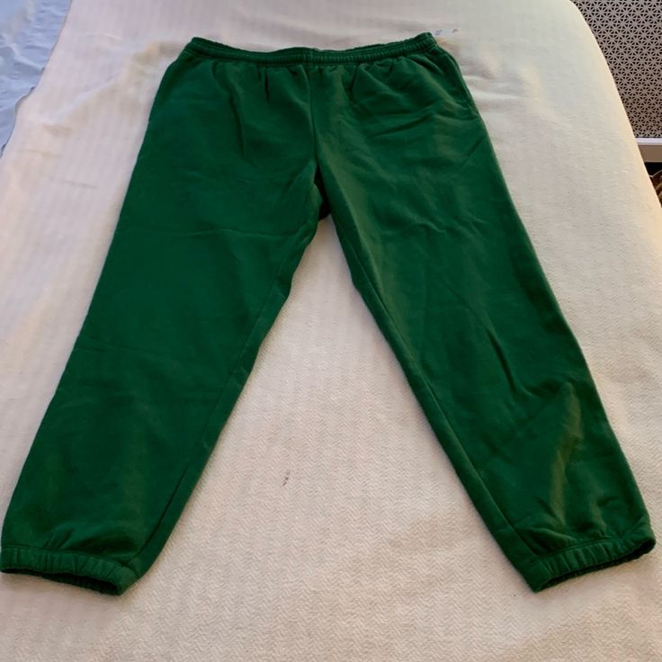 Brand New, Never Worn Green Sweatpants Gap Sweatpants With Elastic Waistband For Streetwear, Green Tapered Leg Joggers With Elastic Waistband, Green Tapered Leg Sweatpants With Elastic Waistband, Sporty Gap Sweatpants For Streetwear, Green Sweatpants With Elastic Waistband For Fall, Green Sweatpants For Loungewear, Green Relaxed Fit Tapered Leg Joggers, Sporty Gap Bottoms With Side Pockets, Green Sweatpants With Elastic Waistband For Winter