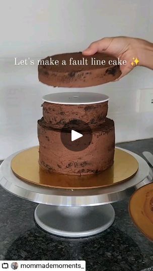 Chocolate Fault Line Cake Design, Faultline Cake Design, Faultline Cake, 3 Layer Cakes, Cake Recepies, Buttercream Fondant, Decorating Videos, Cake Craft, Cake Decorating Videos