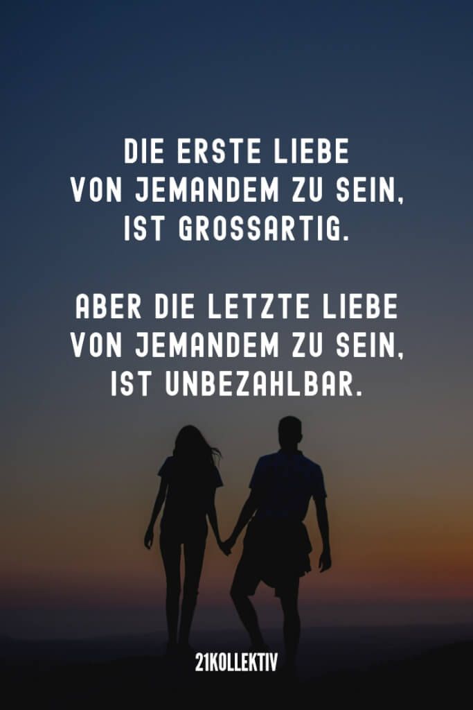 two people holding hands with the sun setting in the background and text that reads, die erste liee