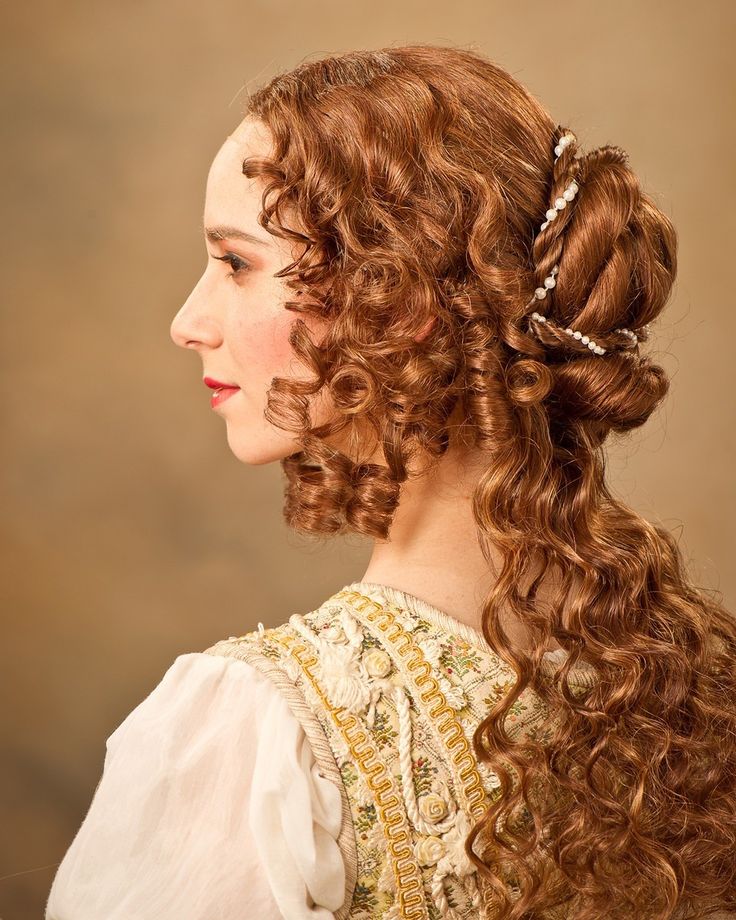 16th Century Hair 1600s Hairstyles, 15th Century Hairstyles, 16th Century Hairstyles, 1700s Hairstyles, Historical Hairstyles, Medieval Hairstyles, Medieval Woman, Athletic Hairstyles, 짧은 머리