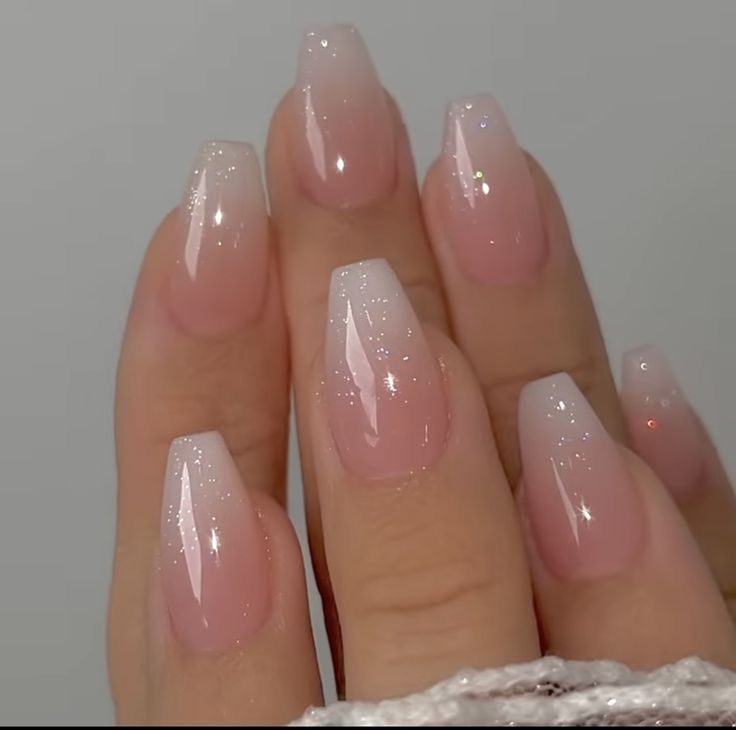 Ombré Nails With Sparkle, Subtle Glitter Ombre Nails, French Fade Glitter Nails, Natural Nails Ombre Glitter, Glittery French Tip Nails Coffin, Winter Nail Ideas French Tip, Bridal Nails Coffin, Faded French Nails With Art, Shimmer French Tip