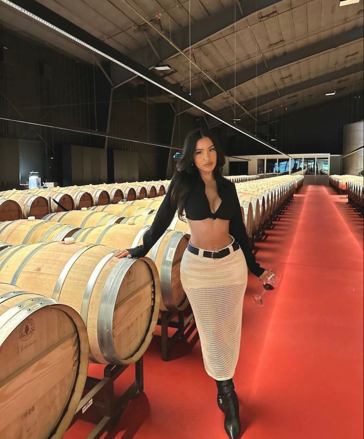 #winery Winery Outfit, Wineries Outfit, Looks Country, Janet Guzman, Streetwear Fashion Women, Dressy Outfits, Clothing Styles, Lookbook Outfits, Outfits Casuales