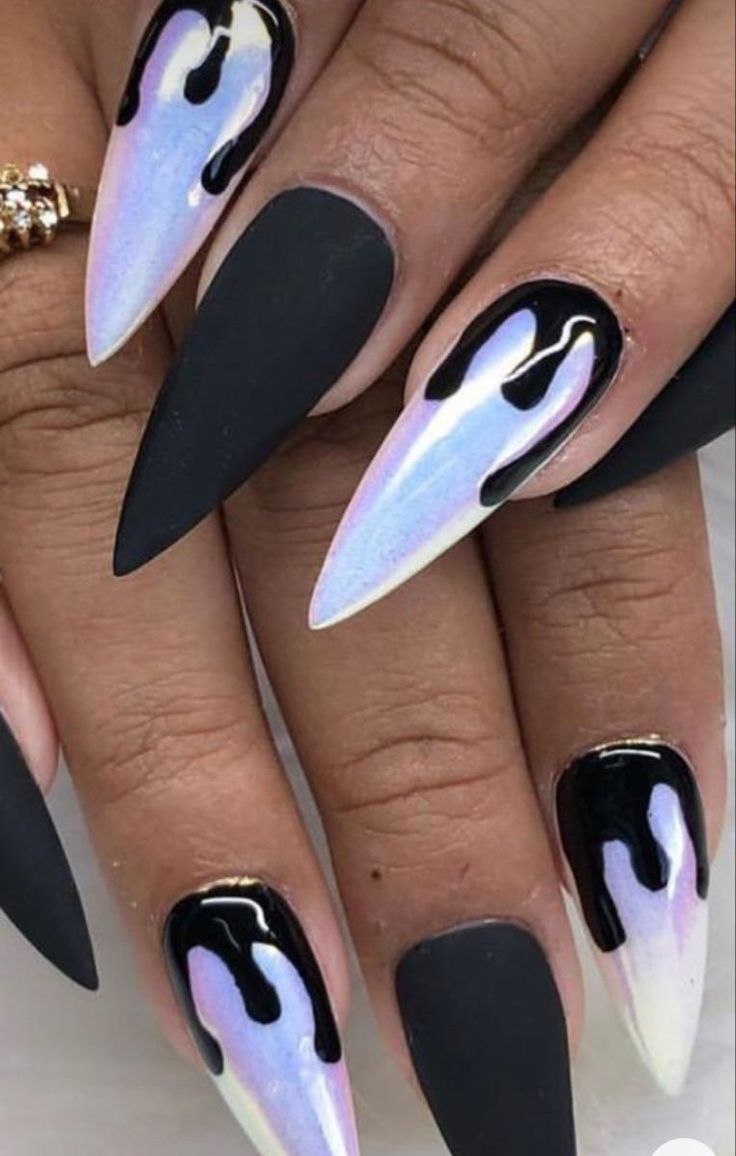 Witch Nails Acrylic Long, Poison Nail Art, Halloween Pointy Nails, Pointy Halloween Nails, Halloween Nails Glow In The Dark, Wednesday Addams Nails Ideas, Morticia Addams Nails, Wednesday Nails Ideas, Adams Family Nails