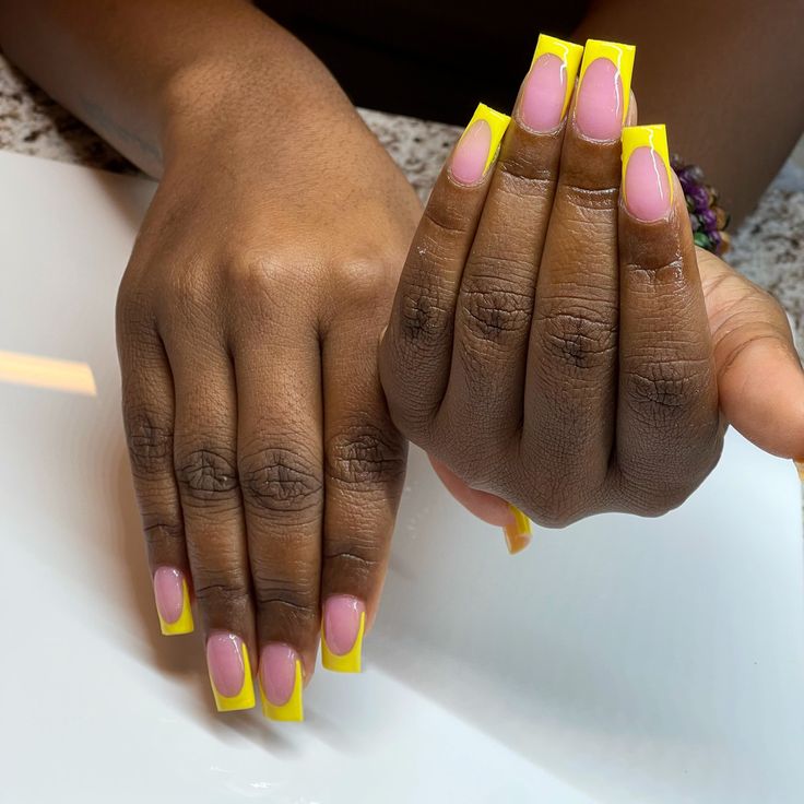 #nails #nailart #nailsofinstagram #acrylic #acrylicnaildesigns #shortnails #french #frenchnails #pink #aesthetic #fashion #yellow #crispy Yellow French Tip Nails, Pink Aesthetic Fashion, Yellow French Tip, Yellow French, Nail Board, Amazing Nails, French Tip Acrylic Nails, Yellow Aesthetic, Aesthetic Beauty