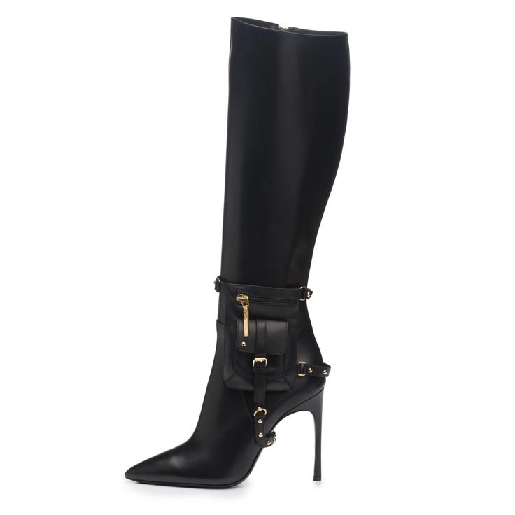 Start with a sleek, leg-lengthening boot, strap on a sassy pocket sporting dazzling diamond dust hardware, and that's exactly what you get—Attitude. Black Stiletto Heels, Leather Knee Boots, Black Stilettos, Stiletto Boots, Knee High Leather Boots, Looks Chic, Dream Shoes, Calf Boots, Thigh High Boots