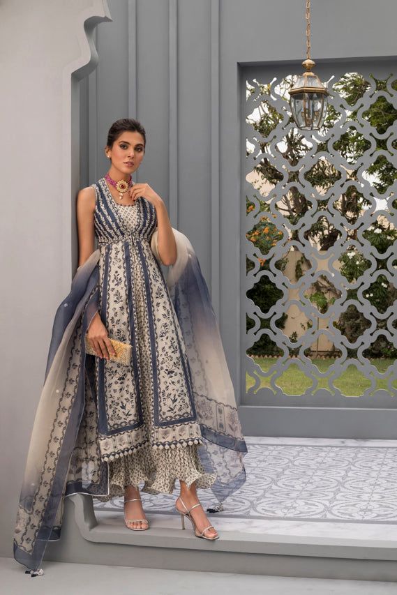 Printed Embellished Jacket with Crushed Silk Inner and Organza Dupatta – Sania Maskatiya International Luxury Art Silk Unstitched Suit For Party, Luxury Printed Motifs Dupatta In Traditional Style, Luxury Organza Unstitched Suit For Festive Occasions, Luxury Art Silk Choli With Sheer Dupatta, Luxury Organza Churidar For Women, Luxury Sheer Dupatta Palazzo Set In Organza, Luxury Silk Dupatta With Traditional Patterns, Luxury Art Silk Dupatta With Dabka, Luxury Art Silk Traditional Party Wear