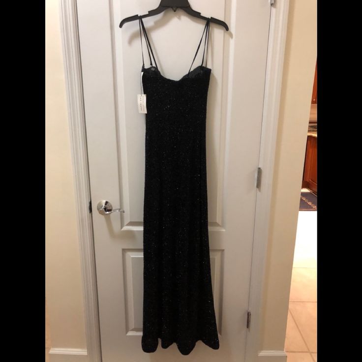 Gorgeous Strapless Sparkly Black Gown Fully Lined. Black Evening Gown, Black Gown, Evening Gown, Evening Gowns, Strapless Dress, Size 2, Womens Dresses, Dresses, Women Shopping