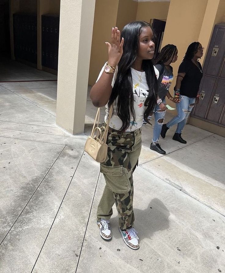 Safari Mix Dunks Outfit Ideas, Safari Mix Dunks, Safari Mix Dunks Outfit, Safari Dunks Outfit, Cute Outfits For School For Highschool, Dunk Outfits, Black Girls Hairstyles Weave, Outfits For Highschool, Highschool Outfits