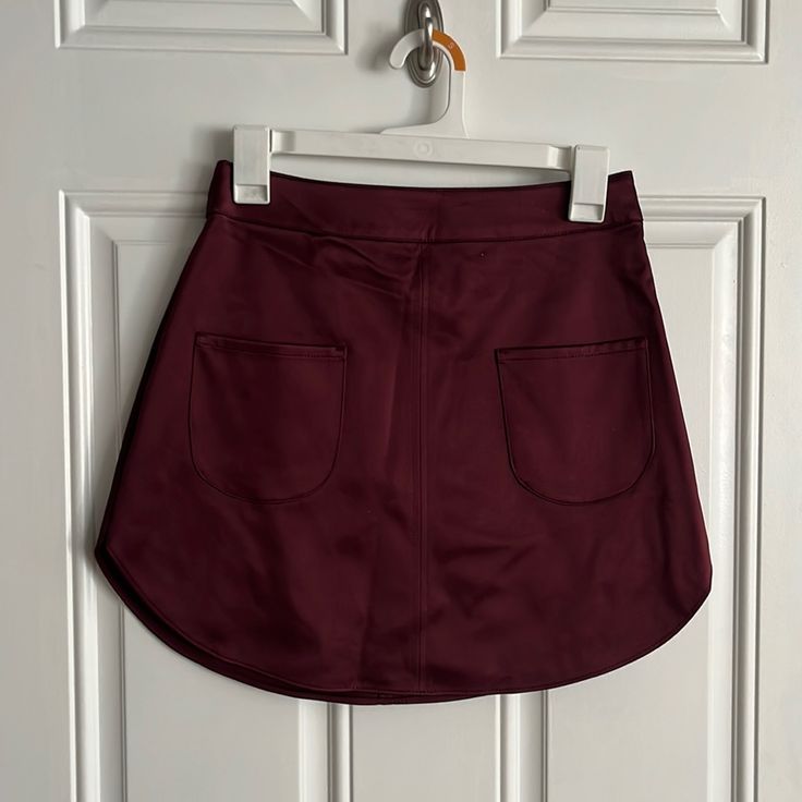 Greta Condition. New With Tags. Size 4. I Would Say It Fits True To Size. I Have Long Legs And A Short Torso So This Is A Little Short On Me. Overall, I’m 5’3. Casual Party Skort With Pockets, Casual Purple Skirt For Night Out, Casual Skort With Pockets For Party, Purple Mini Skirt With Pockets, Black Tweed Skirt, Denim Wrap Skirt, Yellow Mini Skirt, Grey Mini Skirt, Polyester Skirt