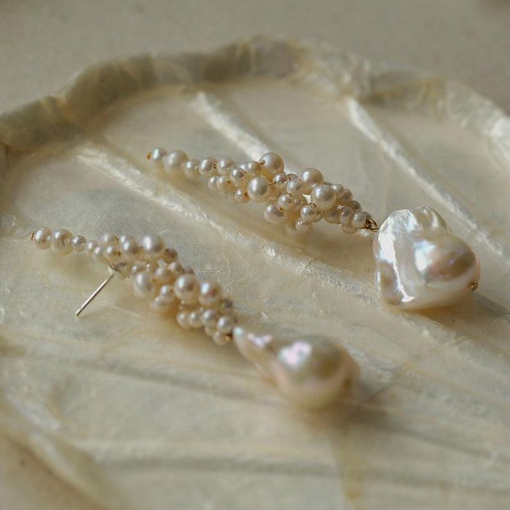 Gloria Baroque Pearl Twist Earrings - ORMIRO Twist Earrings, Long Pearl Earrings, Ocean Jewelry, Baroque Pearl Earrings, Single Earring, Floral Earrings, Pearl Size, Classic Beauty, Baroque Pearls