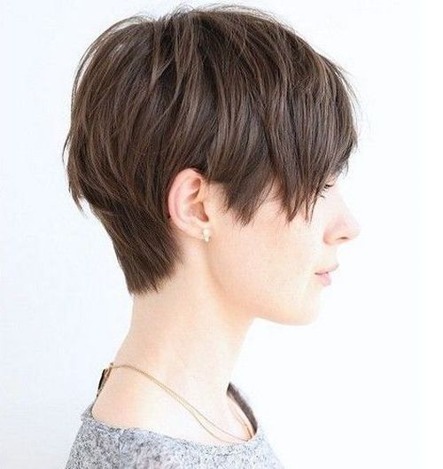 Great short cut for fine, thin hair! Short and Spunky Pixie Cut for Fine Locks Fine Hairstyles, Undercut Bob, Going Grey, Shaggy Short Hair, Hair Styles 2014, Trendy Short Haircuts, Pixie Styles, Viria, Penteado Cabelo Curto