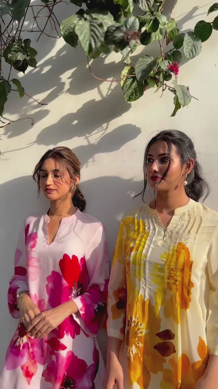 Seher Pink Floral Printed Suit – INCHING INDIA Yellow Silk Sets With Floral Print, Yellow Silk Floral Print Sets, Yellow Floral Print Silk Sets, Spring Silk Sets With Floral Print, Elegant Pink Floral Print Kurta, Festive Multicolor Floral Print Kurta, Multicolor Silk Kurta For Spring, Multicolor Silk Ikat Print Sets, Pink Printed Blouse For Spring