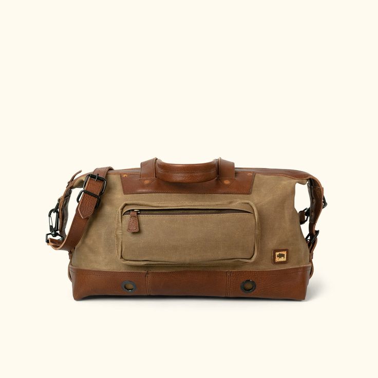 Men's Classic Waxed Canvas Weekend Bag Khaki Front Waxed Canvas Duffle Bag, Buffalo Jackson, Canvas Weekender Bag, Canvas Duffle Bag, Danner Boots, Canvas Messenger Bag, Weekend Bag, Chestnut Brown, Leather Gifts