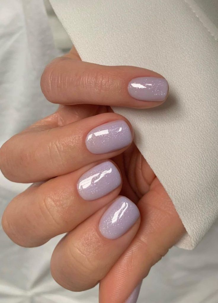 We're All Fans of Glitter Nails Now—Here's How to Get the Look | The Everygirl Mauve Nails, Cute Short Nails, Milky Nails, Toe Nail Color, Short Gel Nails, Lavender Nails, Subtle Nails, Nagel Tips, White Nail