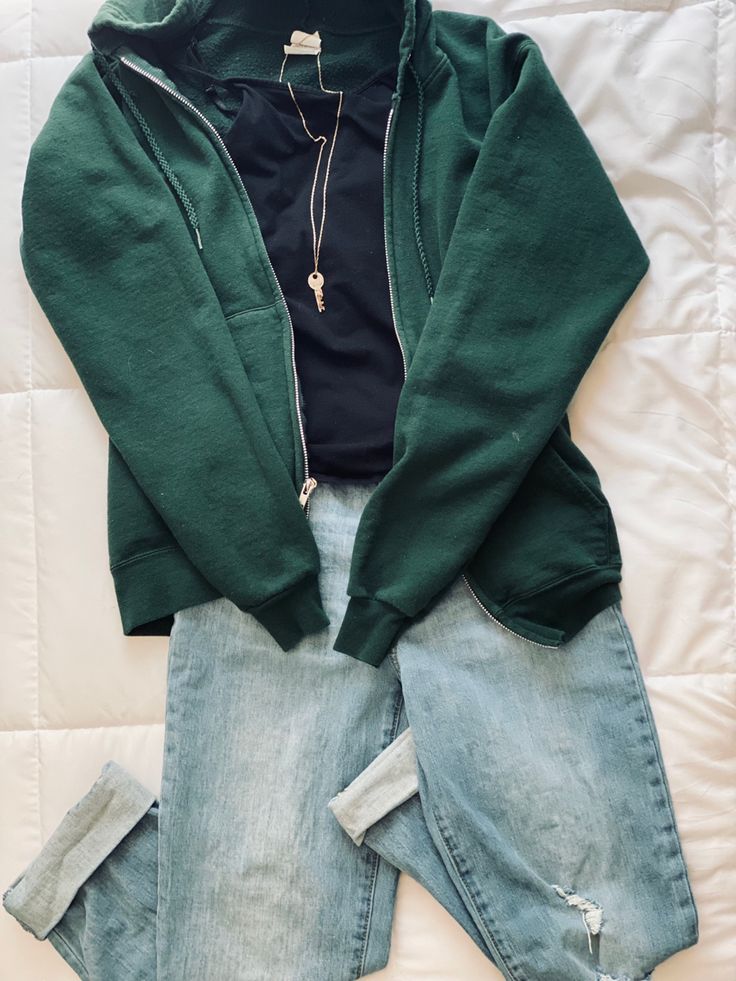 Dark Green Zip Up, Dark Green Fleece Jacket Outfit, Green Zipup Hoodie Outfit Aesthetic, Green Zipper Hoodie Outfit, Olive Green Zip Up Hoodie Outfit, Green Zip Up Hoodie Outfit Aesthetic, Outfits With Green Zip Up Hoodie, Green Zip Up Jacket Outfit, Green Zip Hoodie Outfit