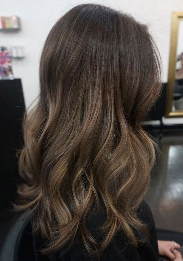 51 Gorgeous Hair Color Worth To Try This Season Straight Balayage, Brown Hair Shades, Brown Hair Inspo, Brunette Hair With Highlights, Gorgeous Hair Color, Hair Color Light Brown, Brunette Balayage Hair, Brown Hair Balayage, Light Hair Color