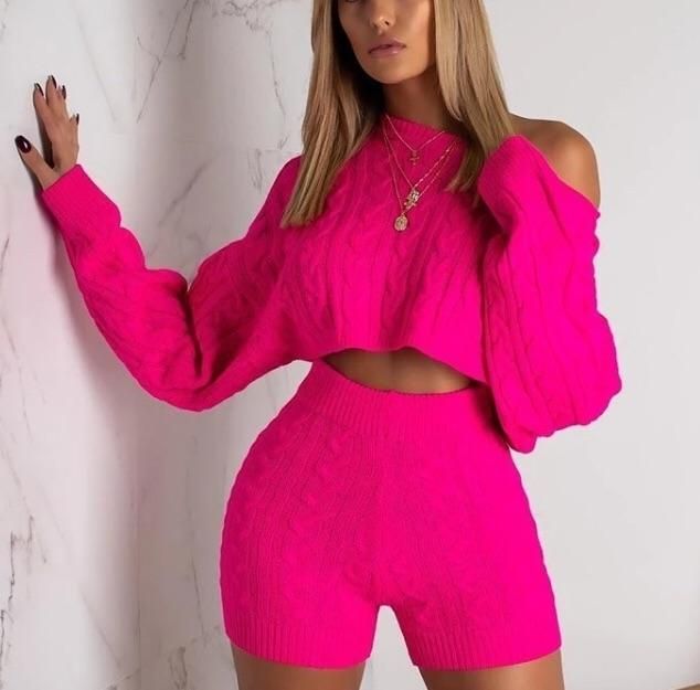 Stay- neon 2 piece matching short set Neon Style Outfit, Neon Lounge, Neon Style, Millenial Fashion, Set Outfits, Neon Fashion, Bloomingdales Fashion, Seapunk Fashion, Kawaii Fashion Outfits