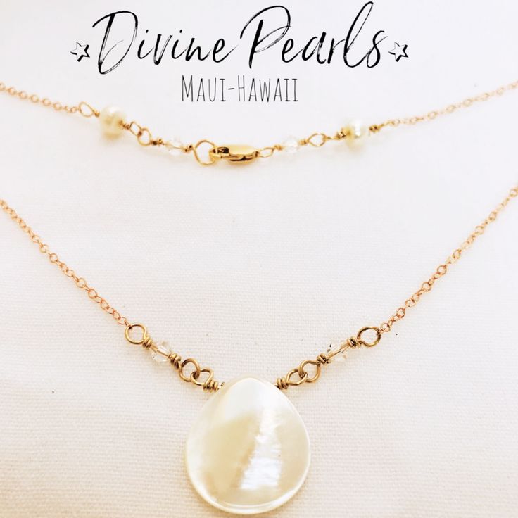 Mother Of Pearl Tear 16 Inch Handmade Necklace Combine With 14kgf Rose Gold And Slovakia Crystal Pearls Jewelry, Mother Pearl, Pearl Color, Handmade Necklace, Slovakia, Pearl Jewelry, Handmade Necklaces, Pearl White, Womens Jewelry Necklace