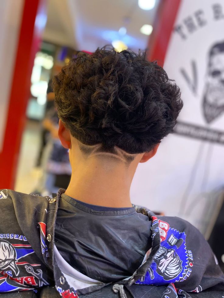 Hair Tattoo Man, Low Fade Long Hair, Boys Haircuts With Designs, Very Short Hair Men, Mens Barbershop, Fade Haircut Designs, Waves Hairstyle Men, Taper Fade Short Hair, Hair Designs For Men