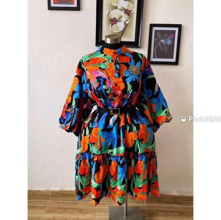 Shirt Gown Styles With Chiffon, Flower Crepe Material Short Gown Styles, Model Habits, Crepe Material Short Gown Styles, Simple Chiffon Short Gowns, Latest Chiffon Gown Styles, African Shift Dress, Flare Gown Styles, Crepe Design