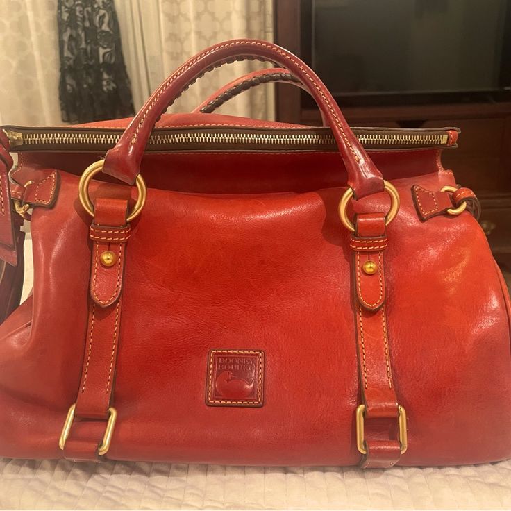 Dooney & Burke Red Leather Bag. Minimally Used. Elegant Red Bag With Brass Hardware, Classic Red Bags With Brass Hardware, Red Travel Bag With Brass Hardware, Red Shoulder Bag With Brass Hardware For Everyday Use, Red Leather Purse, Red Leather Bag, Dooney & Bourke Bags, Leather Purse, Dooney Bourke