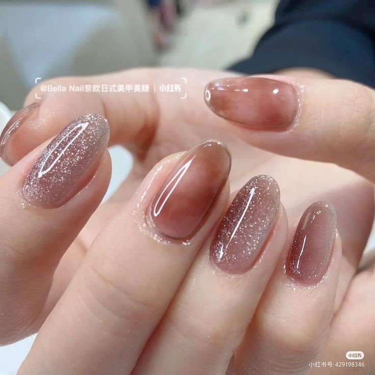 Nail Art Kuku Sehat, Nail Art Marble Nude, Nail Art Simple Untuk Kulit Sawo Matang, Nail Art Nude Simple, Cateye Nailart Korean, Nail Art Simple Elegant Beautiful, Nail Art Simple Elegant Classy Maroon, Nail Art Elegant Classy Beautiful, Nailart Simple Elegant