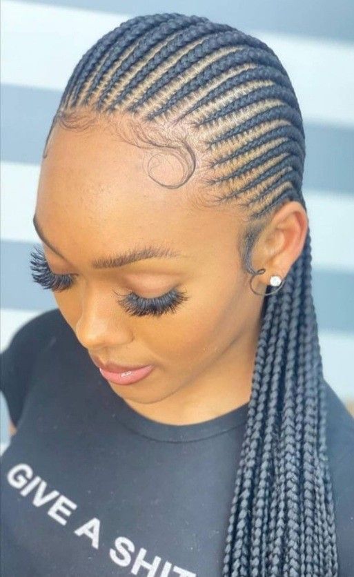 Paint Ideas 2023, Hairstyle Cornrows, Nails Paint, Cornrows Natural Hair, Cornrows Braids For Black Women, Stylish Naija, Big Box Braids Hairstyles, Feed In Braids Hairstyles, African Hair Braiding Styles