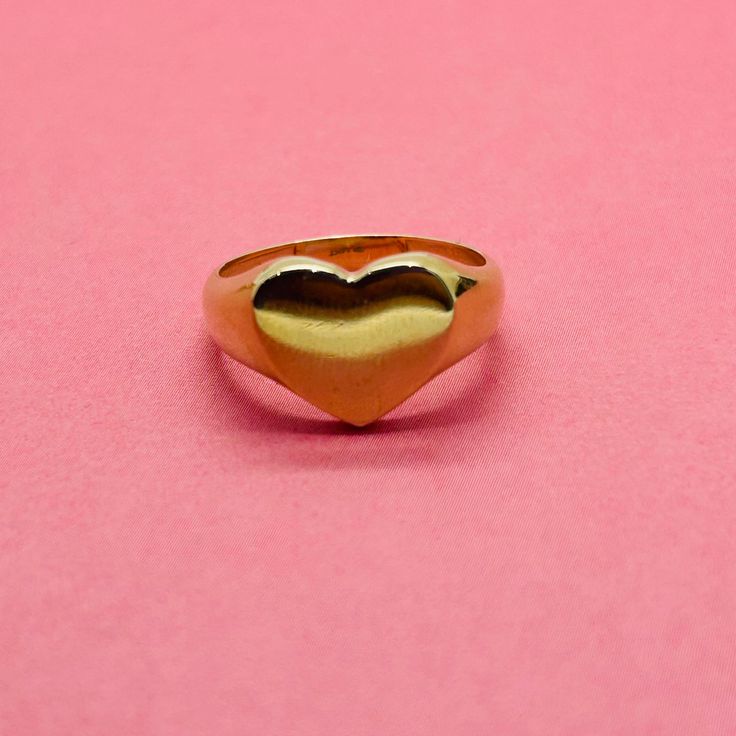 Made in solid 14K Yellow gold, not plated or filled. A gorgeous piece! Miami Fl, Gold Heart, Ring Size 7, Heart Of Gold, Signet Ring, Rings Statement, Wedding Shop, Statement Rings, Miami