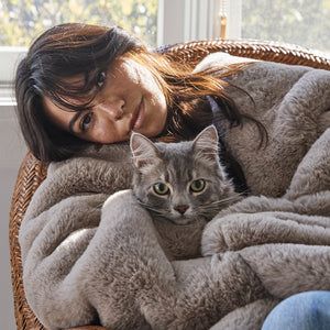 Meet the super soft, totally therapeutic, faux fur adult security blanket. Get your paws on the blanket everyone can’t stop petting. "It’s like cuddling up under a cover of cozy warm kittens." - Liza M. Marshmallow Blanket, Faux Fur Bed, Fur Bed, Wrought Iron Front Door, Human Dog Bed, Faux Fur Bedding, Donut Bed, Mood Images, Country Cottage Style