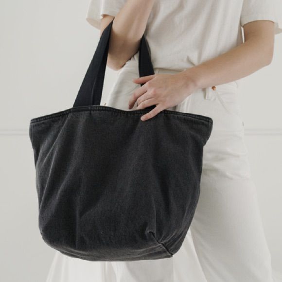 Diso This Baggu Black Washed Denim Canvas Tote Bag!!! It�’s An Older Style With A Similar Look To A Mini Cloud Bag That Has An Inner Pocket, Zipper Closure And Thick Straps - Willing To Purchase Or I Have Other Baggu Items Uft Black Cotton Canvas Bag For On-the-go, Casual Black Canvas Bag For On-the-go, Black Denim Travel Bag, Versatile Denim Bag, Denim Bag For Everyday, Black Denim Travel Shoulder Bag, Chic Black Canvas Bag For On-the-go, Versatile Everyday Denim Bag, Casual Everyday Denim Bag