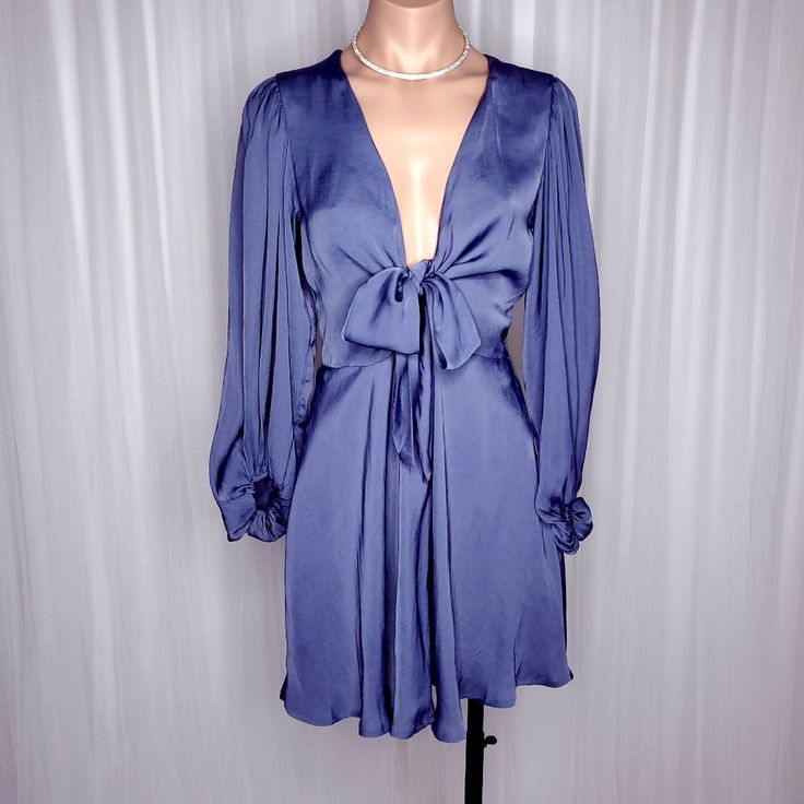 New With Tags Blue Long Sleeve Dressy Dress, Chic Blue Mini Dress For Night Out, Dressy Long Sleeve Blue Dress, Dressy Blue Long Sleeve Dress, Chic Blue Dresses For Night Out, Chic Blue Knee-length Mini Dress, Chic Blue Mini Dress For Evening, Chic Blue Midi Dress For Night Out, Chic Blue V-neck Dress