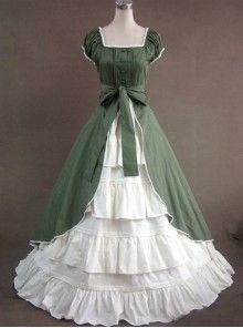 Green & White Puff Sleeve Open front Splitting Multi-layer Cotton Satin Classic Lolita Dress Gothic Formal Dresses, 1800s Dresses, Princess Dress Fairytale, Era Victoria, Victorian Costume, Old Fashion Dresses, Historical Dresses, Lolita Dress, Gothic Lolita