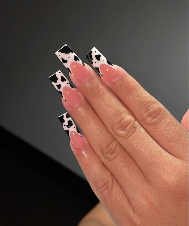 Western Nails, Cow Nails, French Tip Nail Designs, French Tip Acrylic Nails, Classic Nails, Acrylic Nails Coffin Pink, Animal Print Nails, Tip Nails, Long Square Acrylic Nails