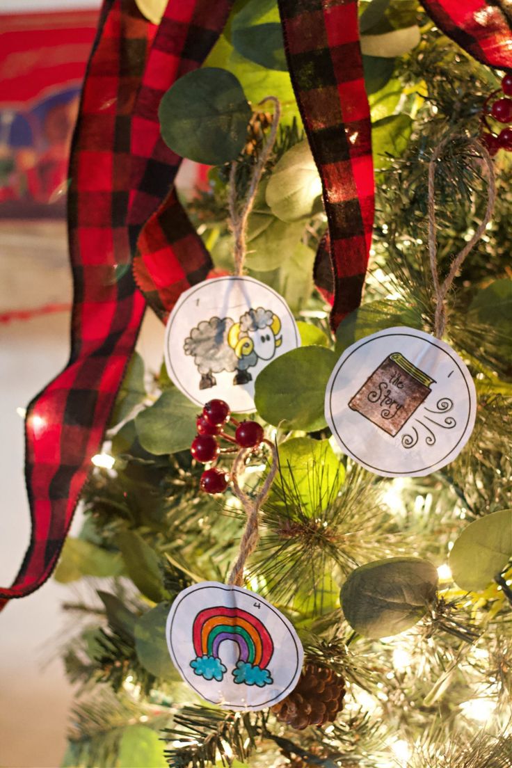 a christmas tree with ornaments hanging from it