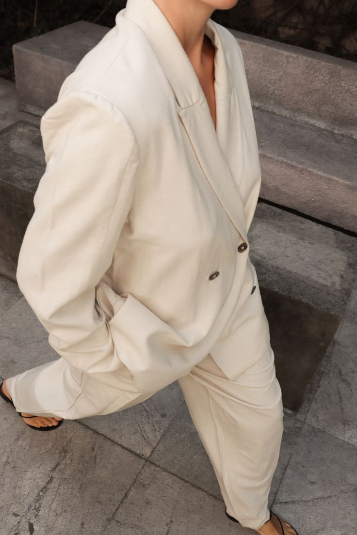 The suit of the season 30% off for a limited time only. French Girl Aesthetic, Exaggerated Collar, Silk Noil, Streets Of Paris, Modern Muse, Travel Pants, Sample Sale, Menswear Inspired, Cropped Pants