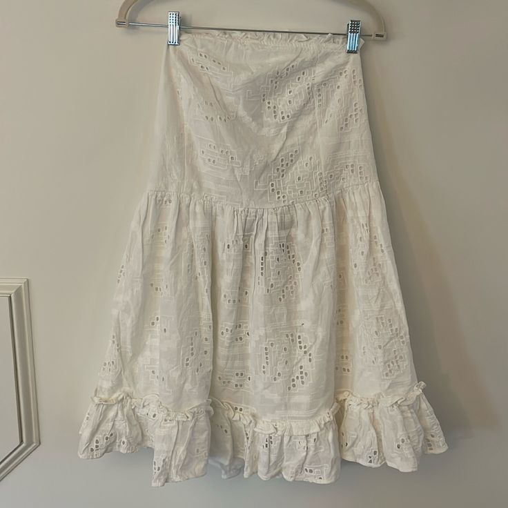 Brand New With Tags Spring Strapless Lace Dress For Brunch, Spring Mini Length Strapless Dress With Lace Trim, Strapless Dress, Colorful Dresses, Color White, Brand New, Womens Dresses, Tags, Women Shopping