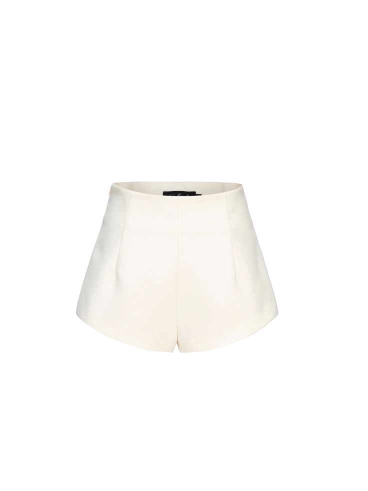 Style the Janie Bow Top with the Janie Shorts for the perfect spring dream. These mini suit shorts have a flattering cut that shows off your figure. Every spring and summer wardrobe needs a pair of simple shorts that can complete any outfit. Polyester Invisible Zipper Pleated design Suit shorts Dry clean only Mini Suit, Mini Suits, Nana Jacqueline, Suit Shorts, White Suit, Bow Top, Shorts White, British Indian, Invisible Zipper