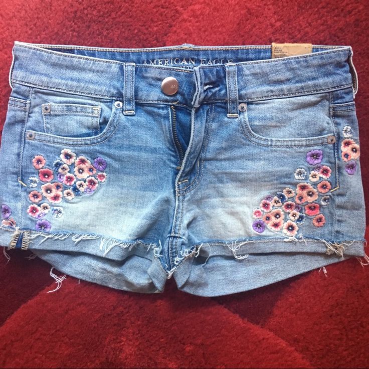 Brand New With Tags. Super Cute Embroidered Denim Low-Rise, Size 4 Shortie Shorts. Embroidered Denim, American Eagle Outfitters, American Eagle, Denim Shorts, Womens Shorts, Brand New, Women Shopping, Blue, Color