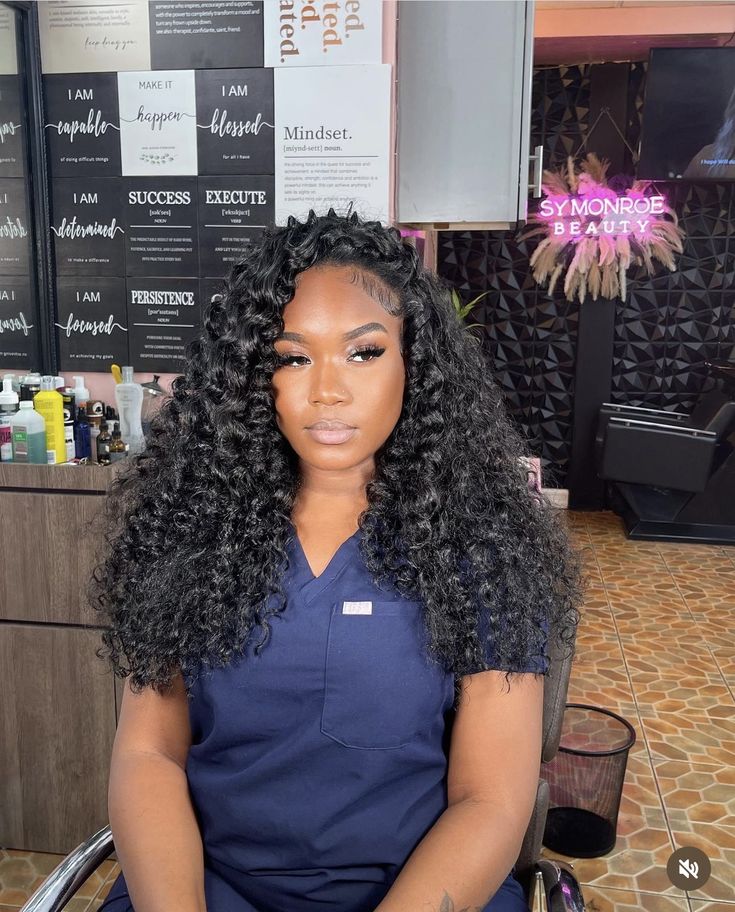 Nurse Outfit, Braid Videos, Biracial Hair, Vacation Hairstyles, Curling Hair With Wand, Quick Weave Hairstyles, Hair Techniques, Hair Braid Videos, Blowout Hair