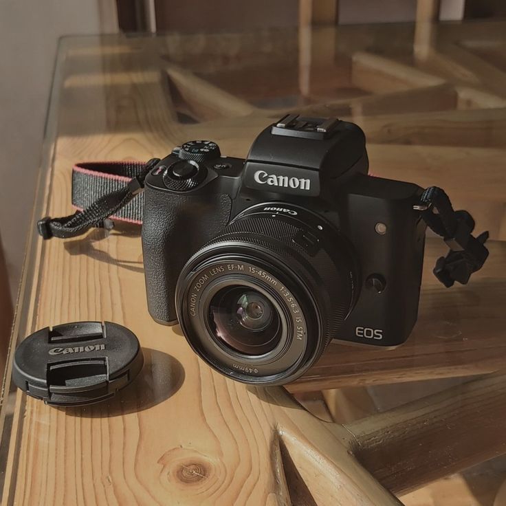 Canon EOS M50 mark 2 camera | Canon Zoom Lens EF-M 15-45 mm High Quality Camera, Canon Eos M50 Mark Ii Aesthetic, Canon Vlog Camera, Canon M50 Photography, Camera Canon Aesthetic, Canon M50 Mark Ii Photography, Canon Camera Aesthetic, Canon Camera For Beginners, Canon M50 Mark Ii